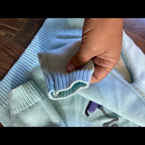 Sweater - Picture 4 of 6